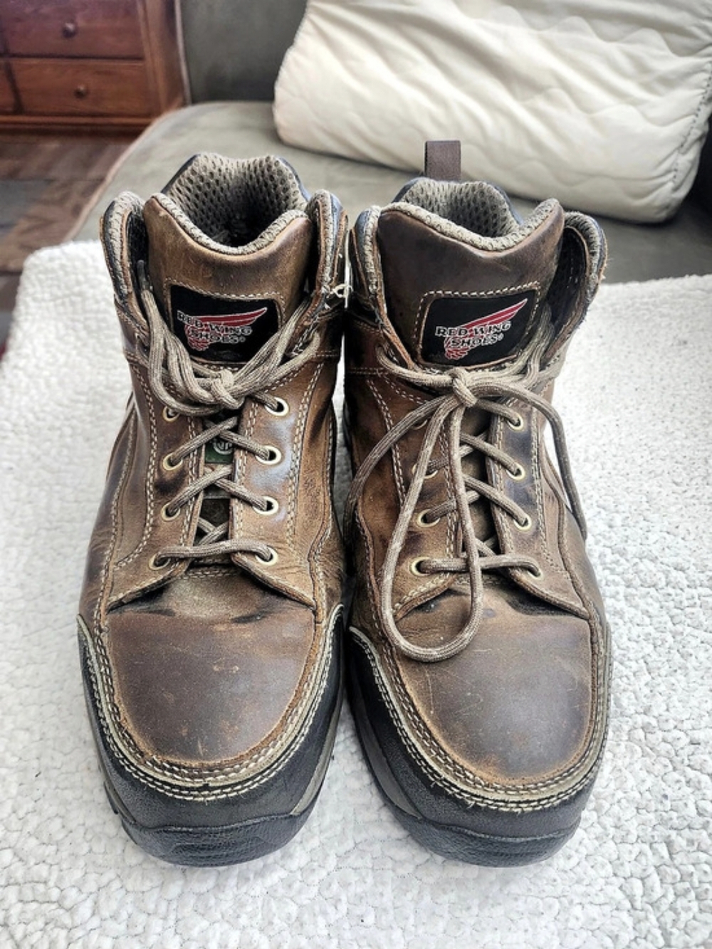 Red Wing Great Condition Men's Leather Boots US 8 Brown & Black